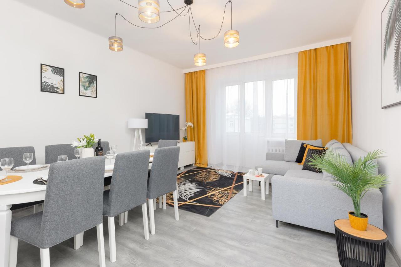 Metro Plac Wilsona Apartments Mickiewicza By Noclegi Renters Varşova Dış mekan fotoğraf