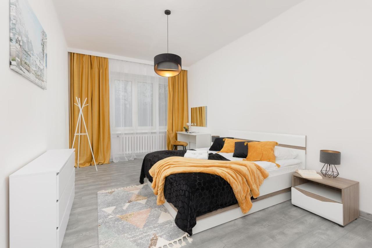 Metro Plac Wilsona Apartments Mickiewicza By Noclegi Renters Varşova Dış mekan fotoğraf