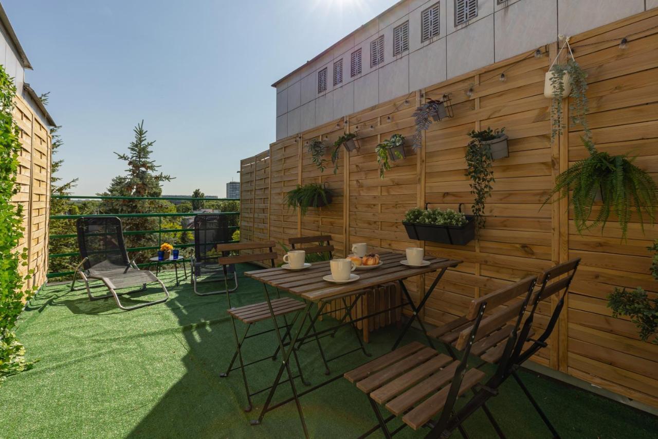 Metro Plac Wilsona Apartments Mickiewicza By Noclegi Renters Varşova Dış mekan fotoğraf